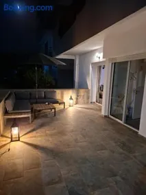 Imi ouaddar Appartement avec piscine à résidence tafoult - Image 1