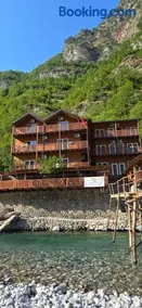 Livadhi Guesthouse - Image 1