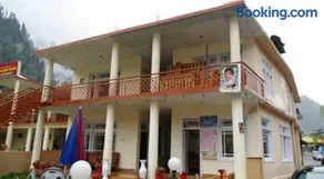Star Rise Hotel - Image 4