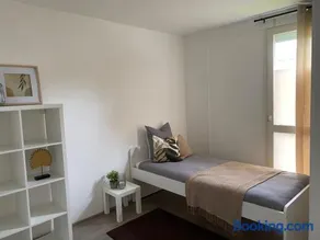Maison Spacieuse et Confortable 100m2 avec Jardin - Image 2