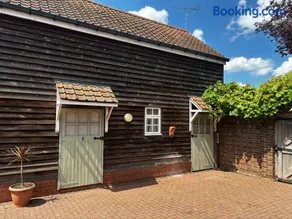 Thaxted Bed & Breakfast and Accommodation - Image 1