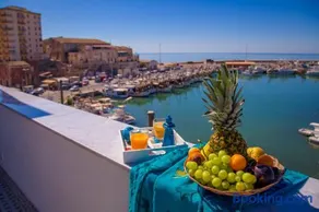 Vittoria Luxury Rooms - Image 3