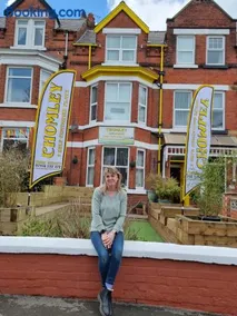 Chomley holiday flats - Image 1