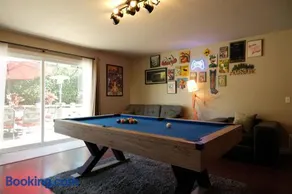 Cozy Home, HONDA, Disneyland, Game Room, OC, CSUF, Knotts - Image 3