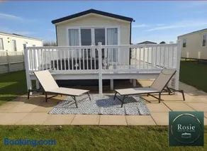 Rosie Luxury Hot Tub Caravan - theluxurycaravan - GV110 Grange Leisure Park - Image 1