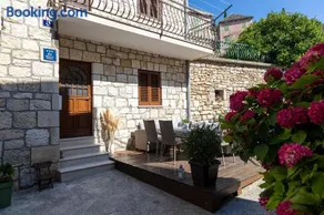 Holiday house "Dolka" - Image 1
