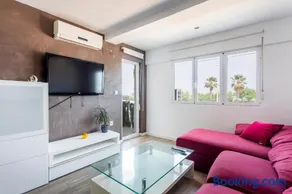 Fantástico Apartamento en Primerísima Línea Playa - Image 1