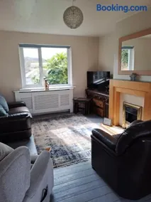 Hazel's House - Image 2