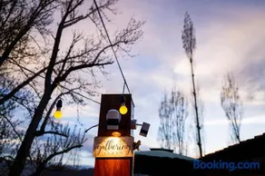 Rainbow Hostelier - Image 3