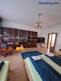 Sonnenblume Apartment - Image 5