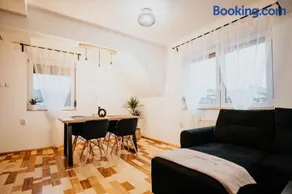 DOUX Apartman House - Image 1