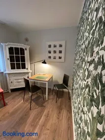 Harry's Apartment - Image 1