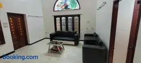 King's Elite Home Stay - Image 4