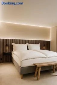 Escala - Image 1