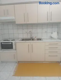 Ευρυχωρο ισόγειο διαμέρισμα - Image 1