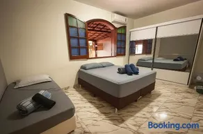 Casa espaçosa com piscina e churrasqueira - Image 1
