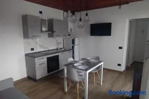 Star House - Image 3