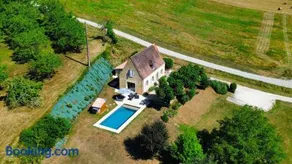 OREE DU CHATEAU : maison de charme avec piscine chauffée dans Beynac - Image 1
