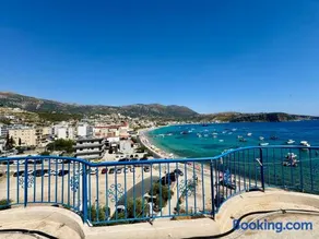 Peter's Sea House - Image 2