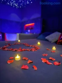 Love Room avec spa - Image 4
