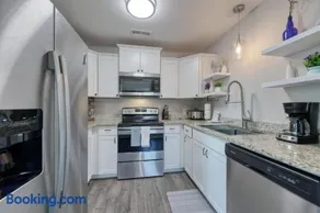 1408 Perrin Dr, Unit A - Ocean Walk Sleeps 8 - Image 1