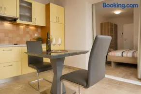 MarAzul Apartments - Image 3