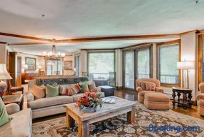 Mccoy Peak Lodge By Beaver Creek Mountain Lodging - Image 1
