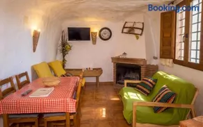 Charming House in Galera - Fireplace & Terrace - Image 3