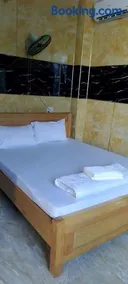 Trung Hoa Hotel - Image 1