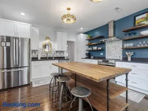 Brooklyn House, Downtown Wilmington - Image 3