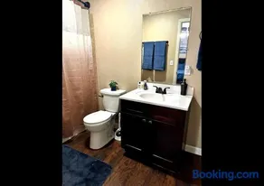 Miami Court Single Cottage #3 - Image 2