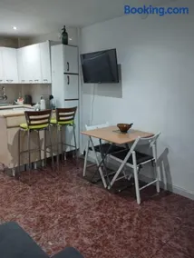 Roman Circus views Apartment - Image 3