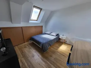 Châteaubourg : Studio avec cuisine et salle d'eau - Image 4