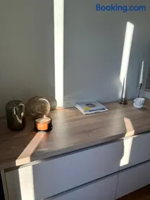 The Parkview Studio Apartment - Image 4