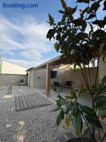 Gîte climatisé avec cour privée calme et vignobles 4 pers - Image 1