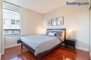 Core Central Vancouver Condo with Views & Balcony - Image 4