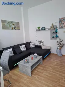 Citystudio Neuwied mit Schlafgalerie bis 6 Gäste direkt am Luisenplatz - Image 1