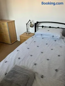 Milton Keynes Comfort Haven - Image 4