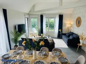 La Marine - Maison Cesson Sévigné Spa & jeux - Image 1