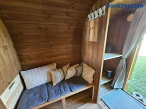 Camping im Fass - Image 1