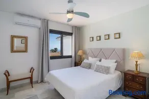 Casa Oasis de Calahonda - 2 BR 2BA apt - Beach - Sea View - Terrace - Pool - Image 3