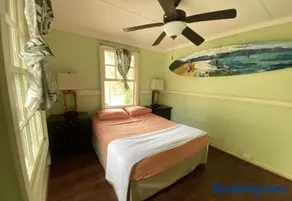 Banana Bungalow Maui Hostel - Image 5