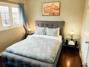 Affordable Room with FREE Parking in Newmarket ON - Image 1