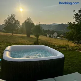 Evasion entre lac et montagne Spa Billard Fitness - Image 1