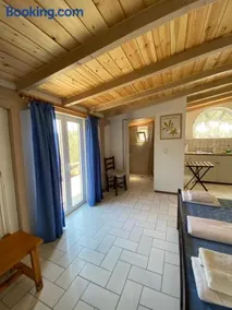 Studio Apartments - Image 3