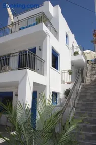 SunOrama Apts-Studios - Image 1