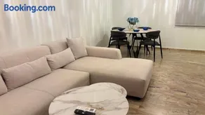 Lucrezia Luxury City Apartment - In the Heart of Lefkada Center - Image 1