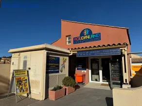 HOLIDAYLAND NARBONNE PLAGE Villas 6 ou 7 PERSONNES AVEC TERRASSE ET PLACE DE PARKING PRIVATIVE - Image 2