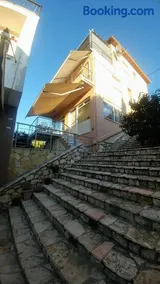 Family Apartment - Image 2