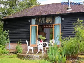 Petworth Barn - Image 3
